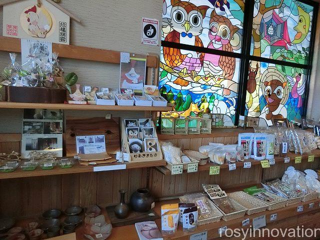 奈義　山の駅　売店１